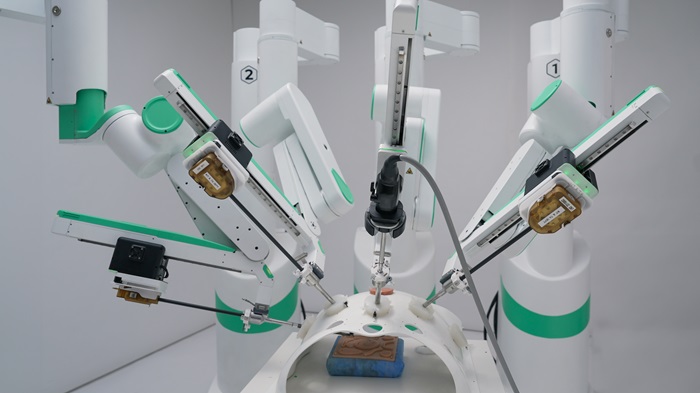 Advanced robotic general surgery equipment at SAI Hospital - precision surgical treatment